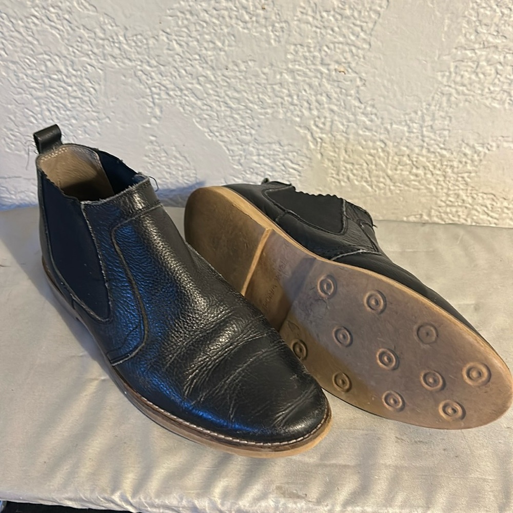 Men’s leather shoes
